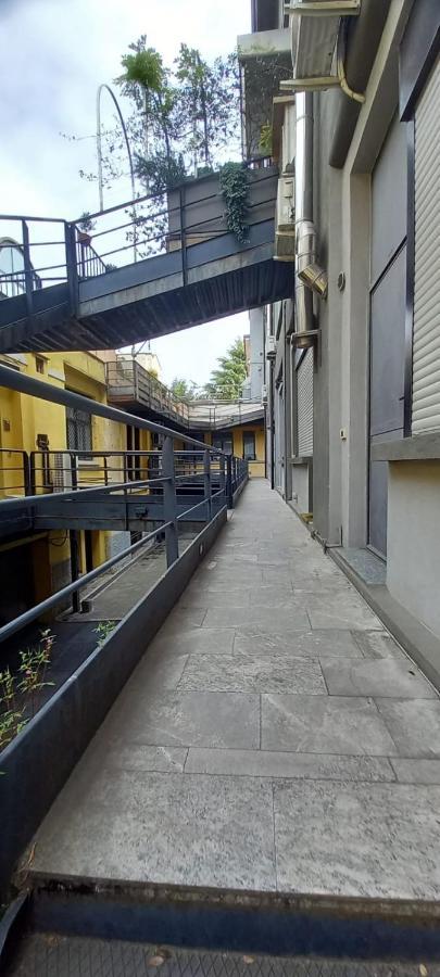 Primopiano - Umbria Appartement Milaan Buitenkant foto